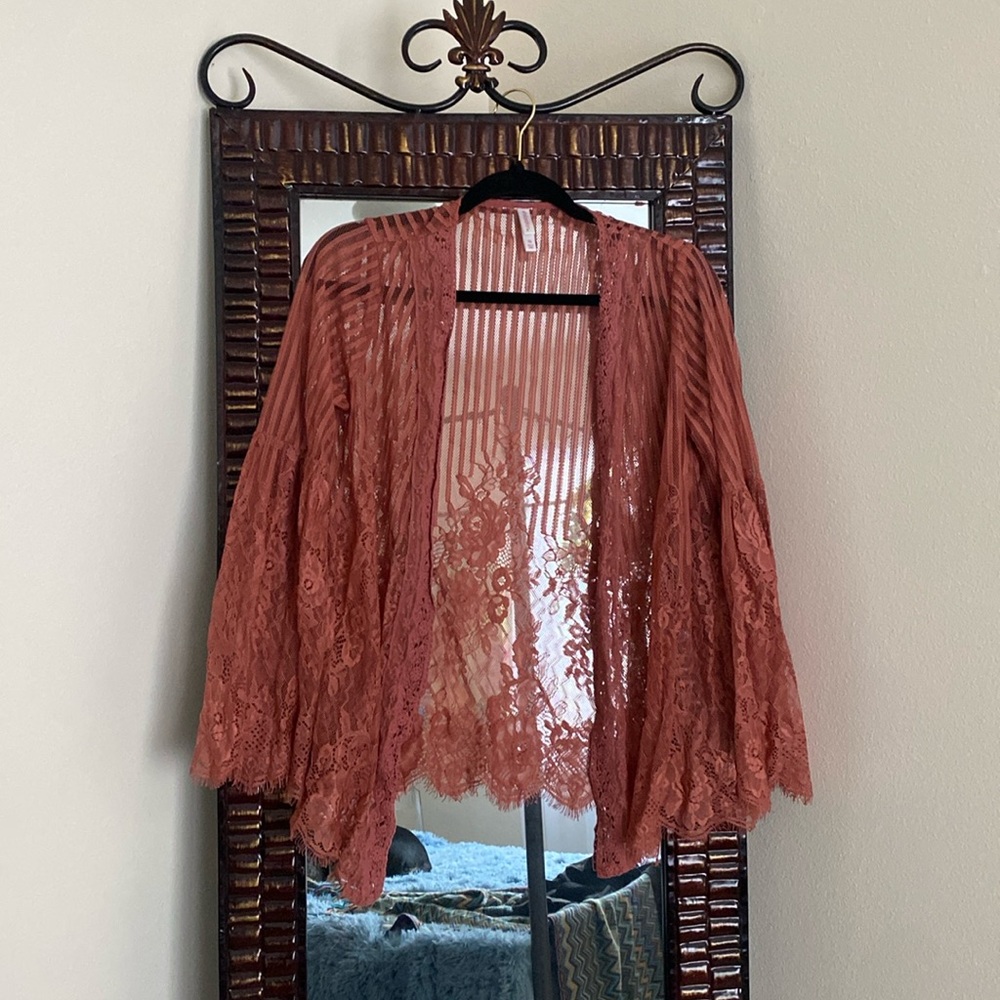 💙Xhilaration Lace & Crochet Open-Front Kimono Shrug in Rust XS
